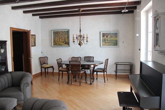 Essen mit Zugang Wintergarten