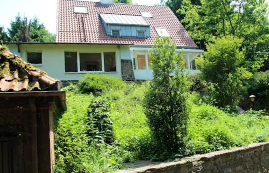 Heiligenhaus - 50iger Jahre Villa mit Anbau und wildromantischem Garten - vielfältig nutzbar